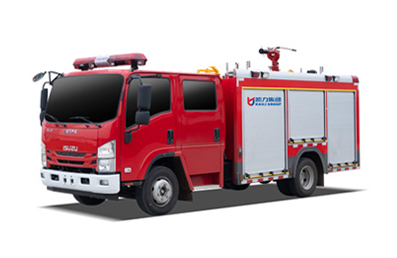 五十鈴700P內(nèi)藏水罐消防車 