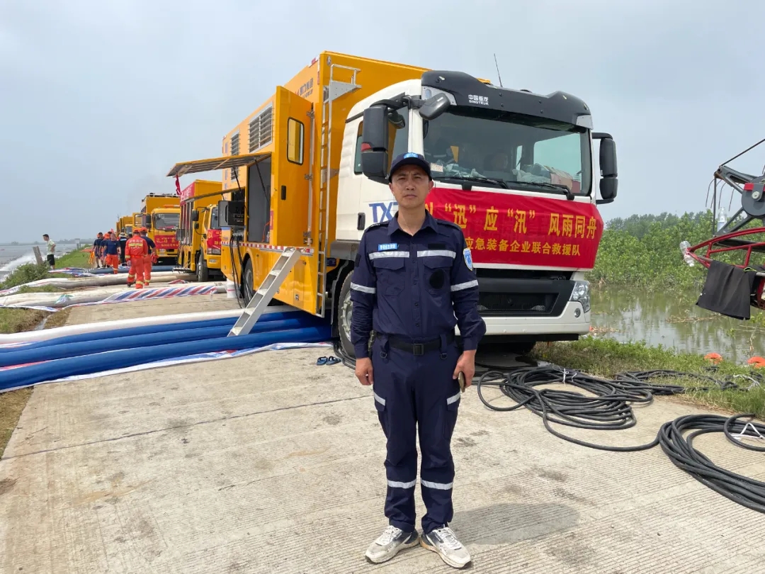 【救援先鋒】“臥床搶險(xiǎn)”的定海神針——?jiǎng)⑷A軍